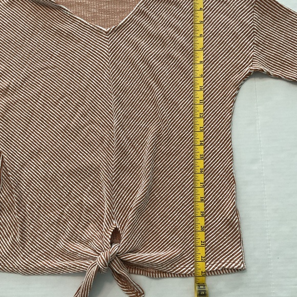 Gyft Striped V-Neck Tie-Front Top - Picture 3 of 8